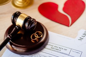 Brave Law Attorneys for Contested Divorce Lewistown IL