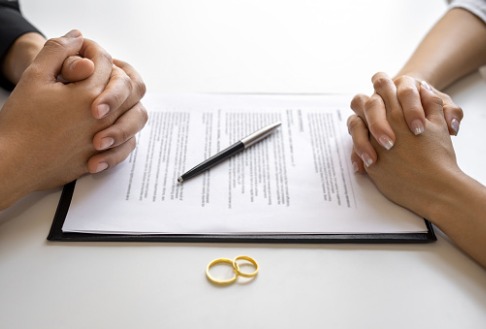 Securing Your Financial Future: A Peoria Lawyer for Child Support and Spousal Maintenance