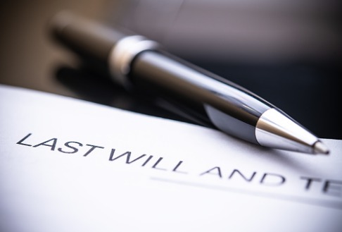 Drafting Your Last Will and Testament with a Peoria Wills Attorney